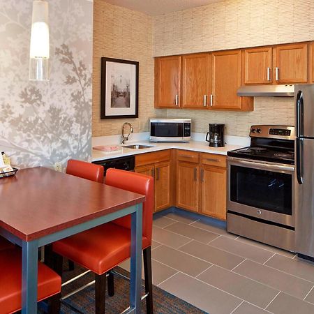 Residence Inn Minneapolis St. Paul/Roseville Exterior foto