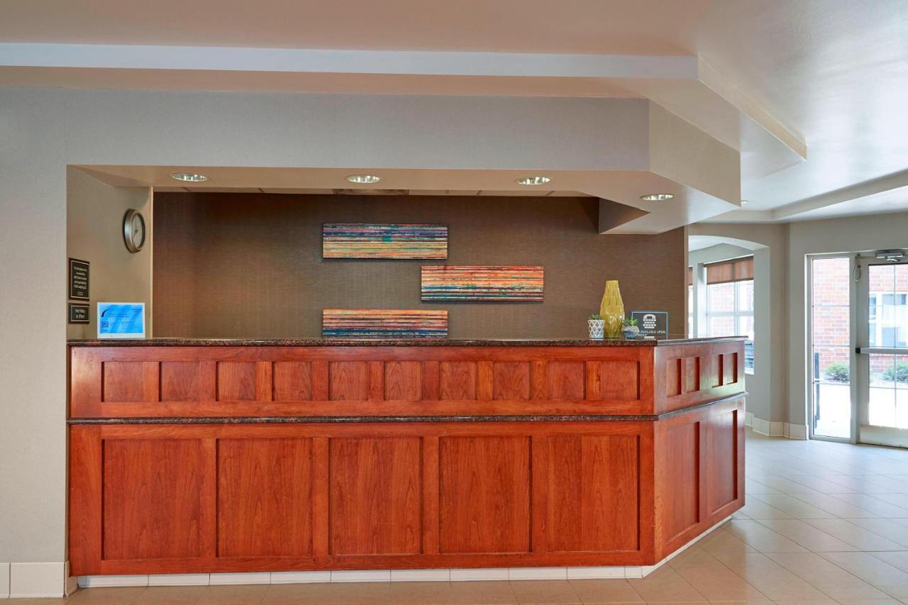 Residence Inn Minneapolis St. Paul/Roseville Exterior foto